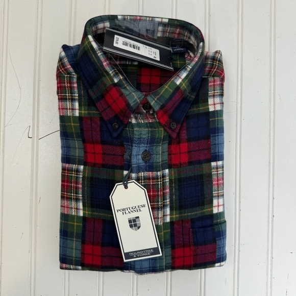 Roundtree & Yorke Other - NEW Roundtree & Yorke Portuguese Flannel Medium